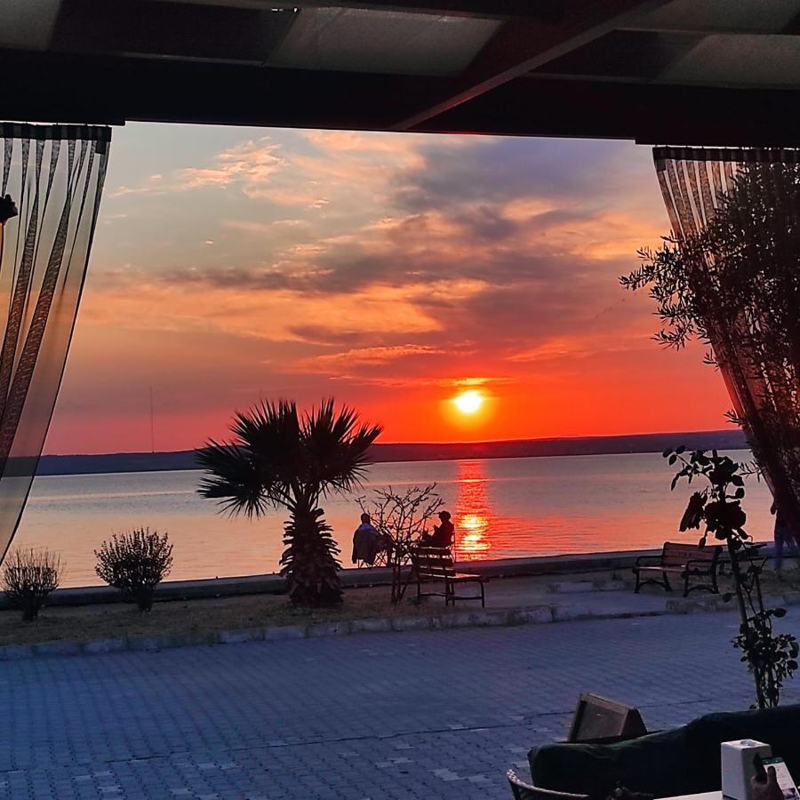 Akbuek Tas Otel Екстер'єр фото